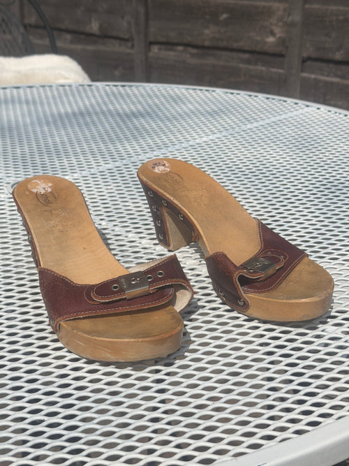 Pre-owned Dr. Scholl's Heeled Wooden Leather Clogs